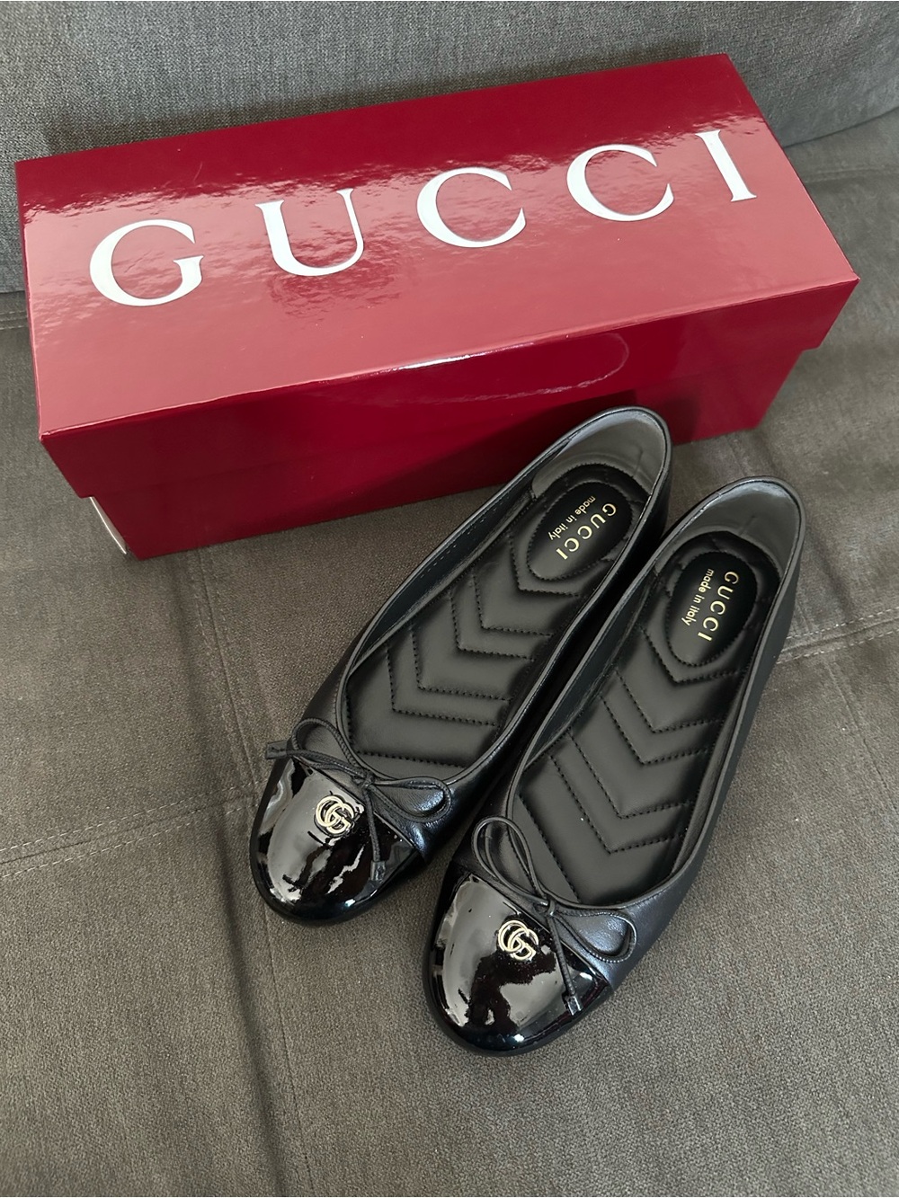 Gucci Black Patent Leather Ballet Flats with Double-G Hardware